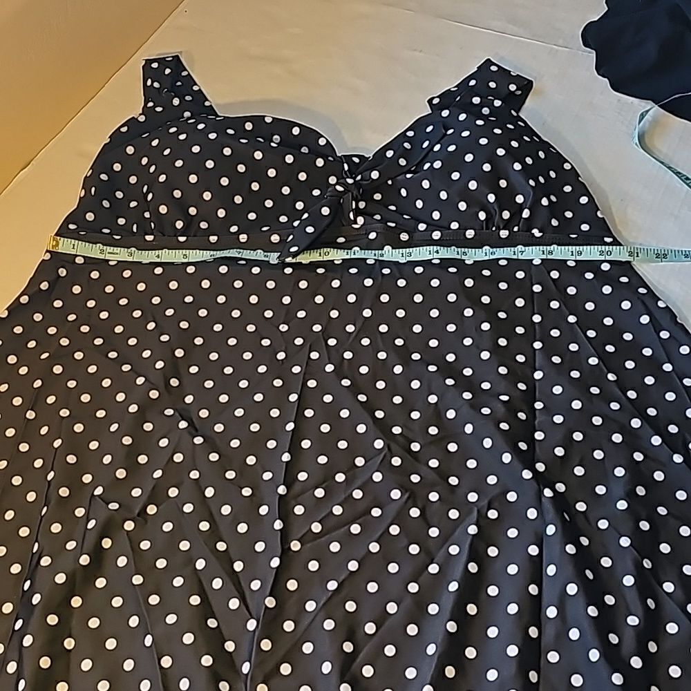Womens polka dot one piece skirted swimdress size 2X - Picture 7 of 9